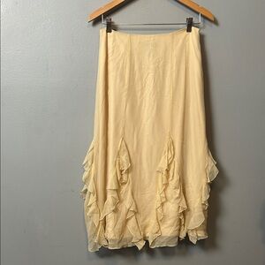 Vintage Spenser Jeremy Silk Cream A-Line Skirt with Ruffles size 4